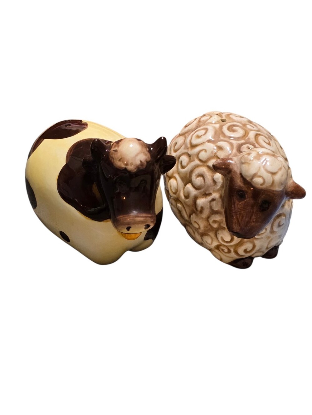 Vintage | Ceramic Cow and Sheep Farm Salt & Pepper Shaker Set - Brown and Cream